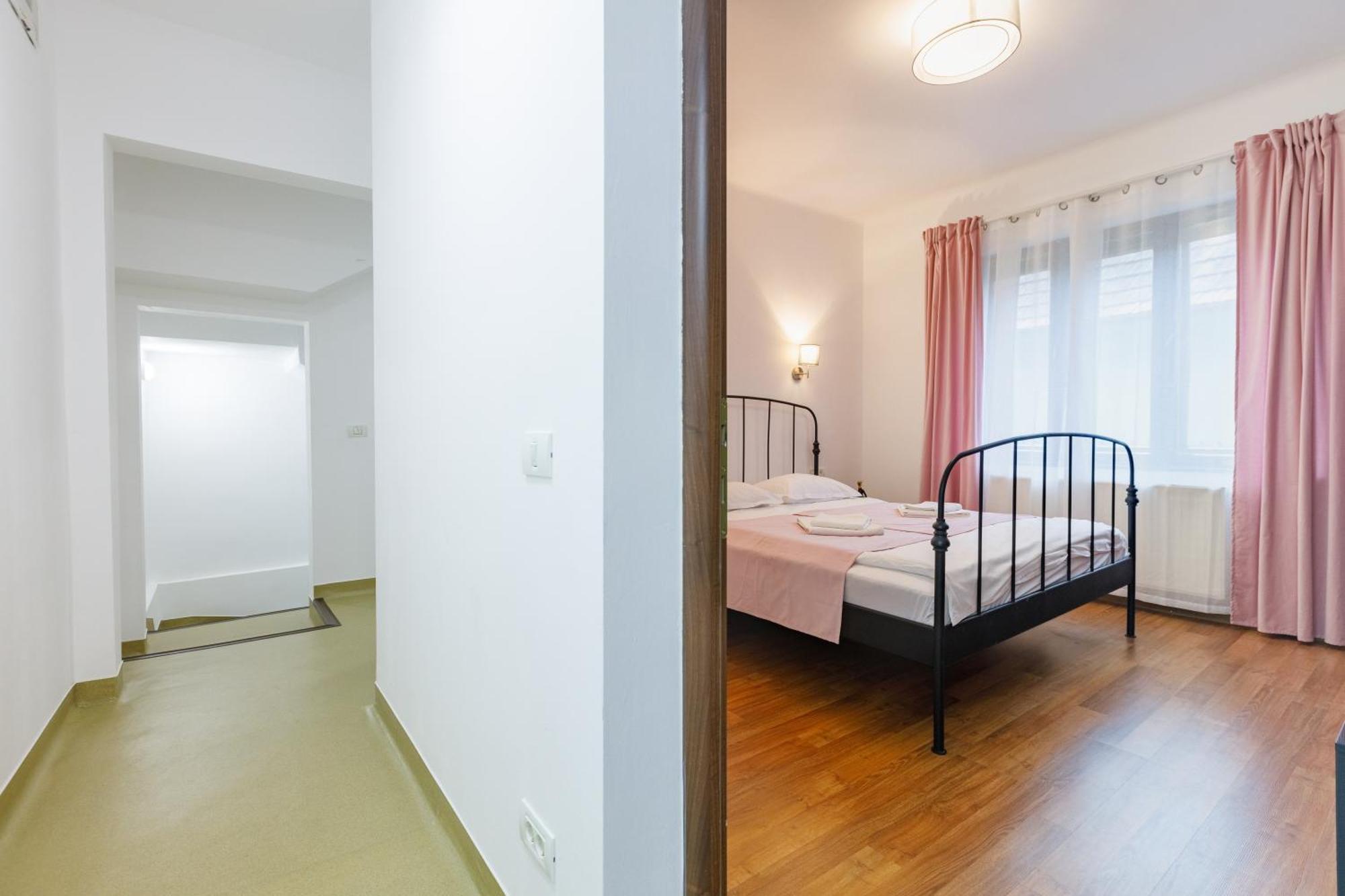 Apartament Modern Braşov Exteriör bild