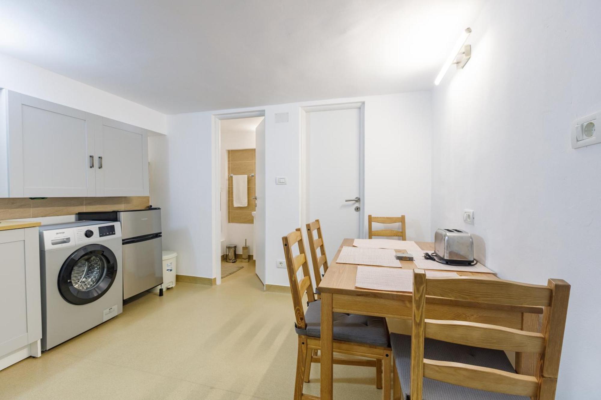 Apartament Modern Braşov Exteriör bild