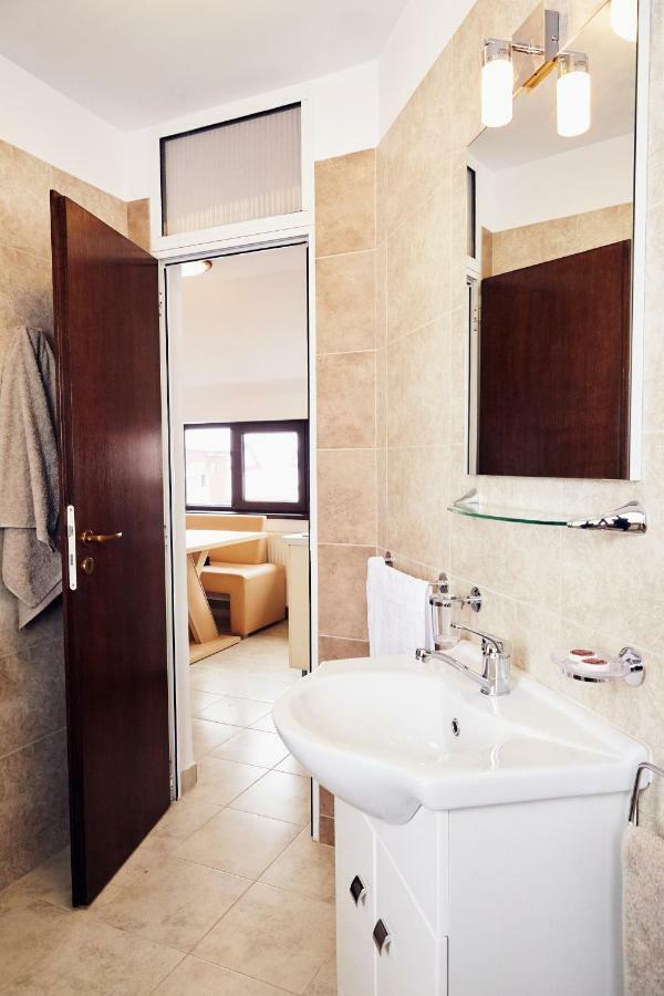 Apartament Modern Braşov Exteriör bild